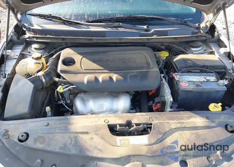 2016 Chrysler 200 Touring из США, поврежденный, VIN 1C3CCCFB7GN185826